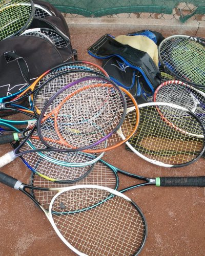tennis-racket-597505_1280